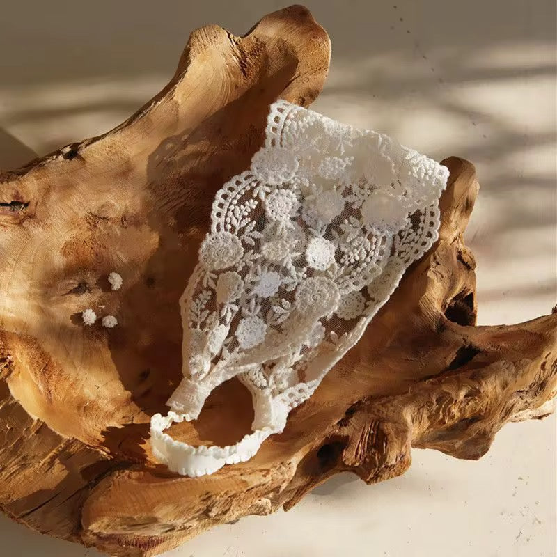 Leah Vintage Lace Headband
