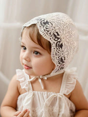 Elowen Vintage Lace Bonnet