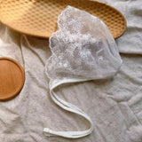 Celeste lace Bonnet