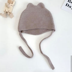Aosta bear knit hat