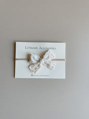 Olva velvet bow clip