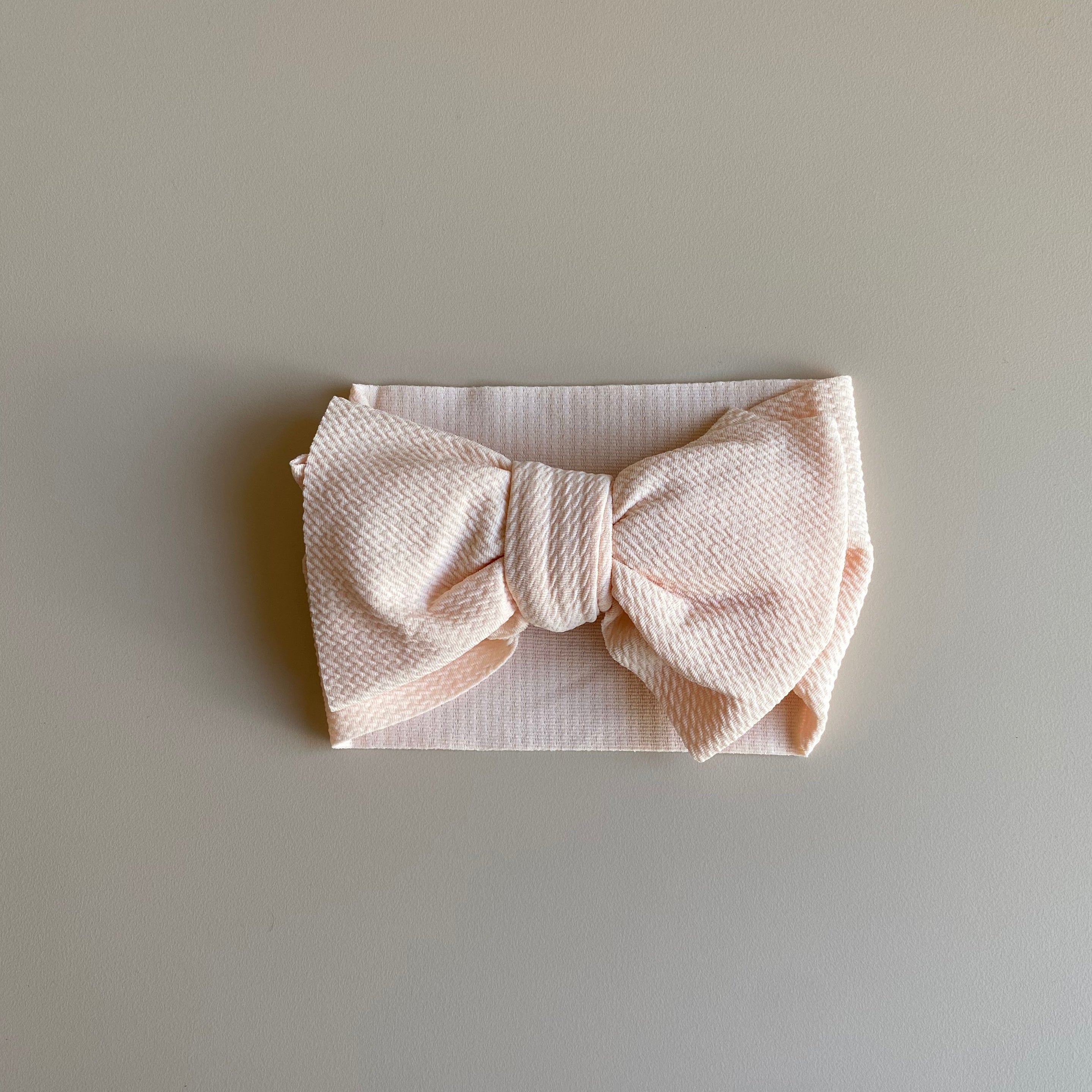 Textured bow