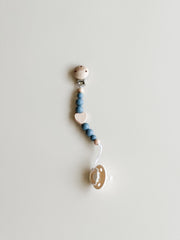 Wooden  pacifier clip