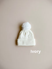 Pom pom Beanie