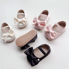 Pearl Bow Baby Flats