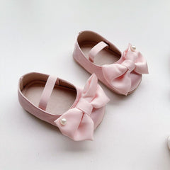 Pearl Bow Baby Flats