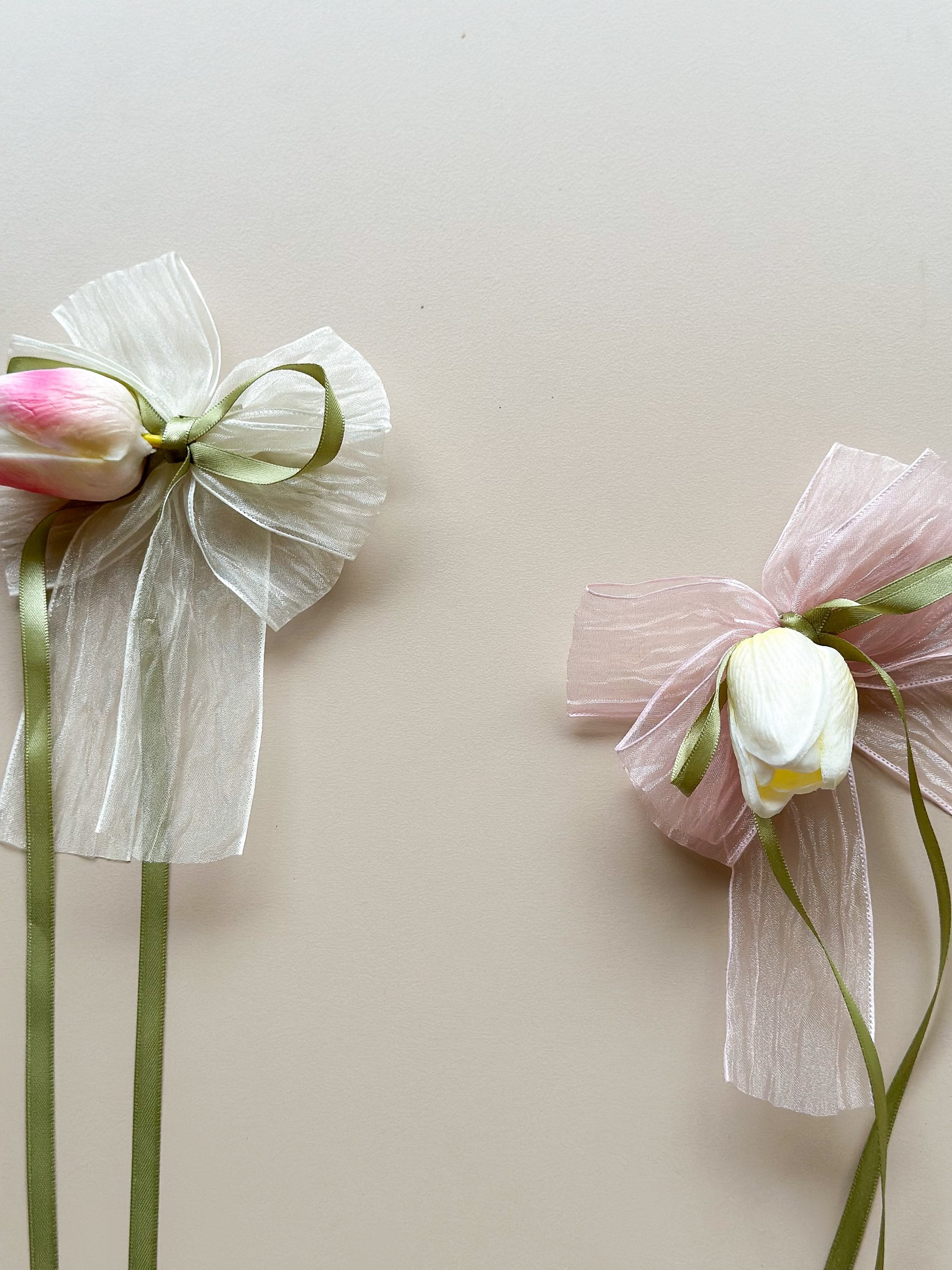 Tulip bliss hairclip