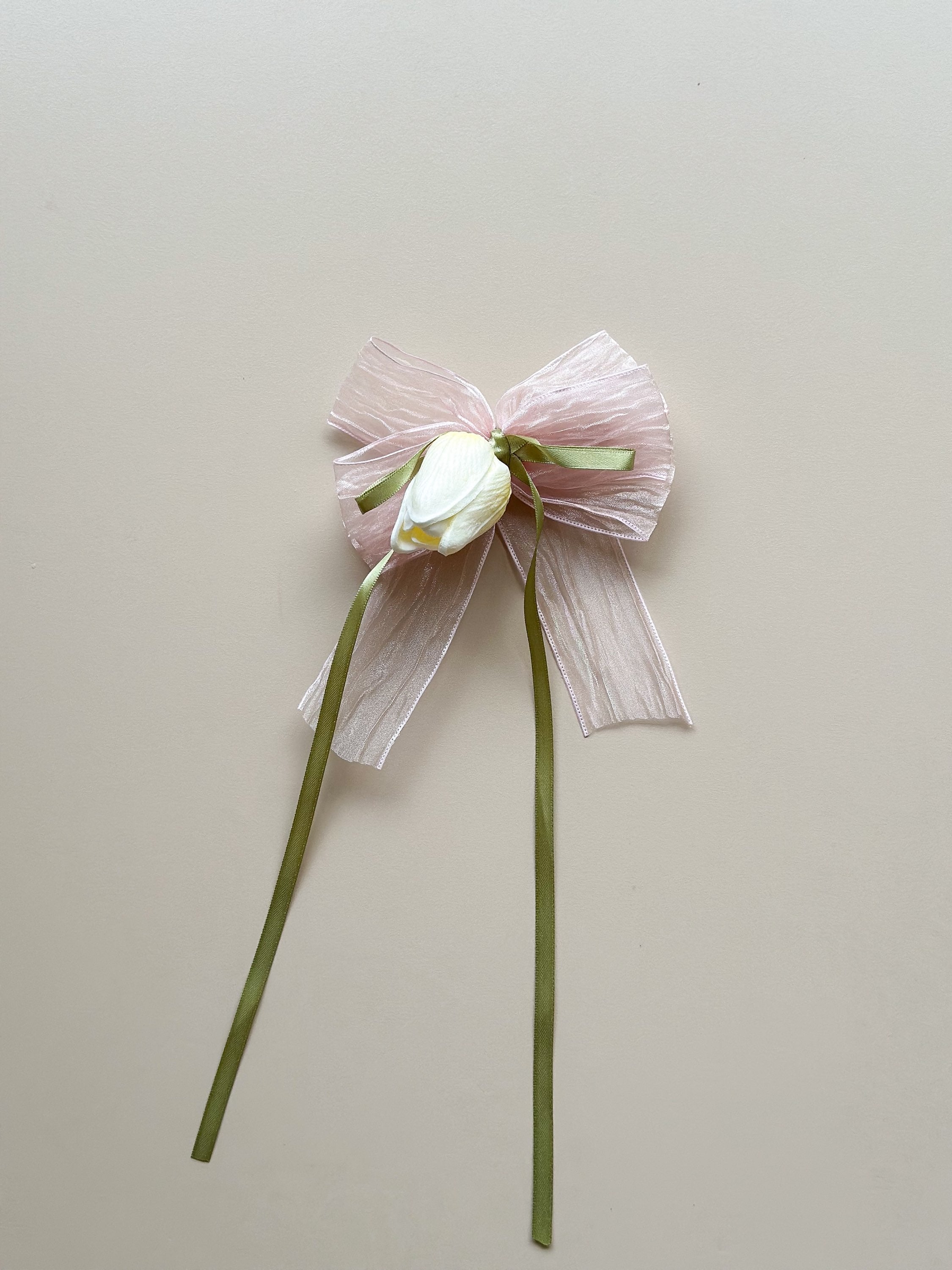Tulip bliss hairclip